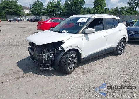 2019 Nissan Kicks S/Sr/Sv из США, поврежденный, VIN 3N1CP5CU5KL515251